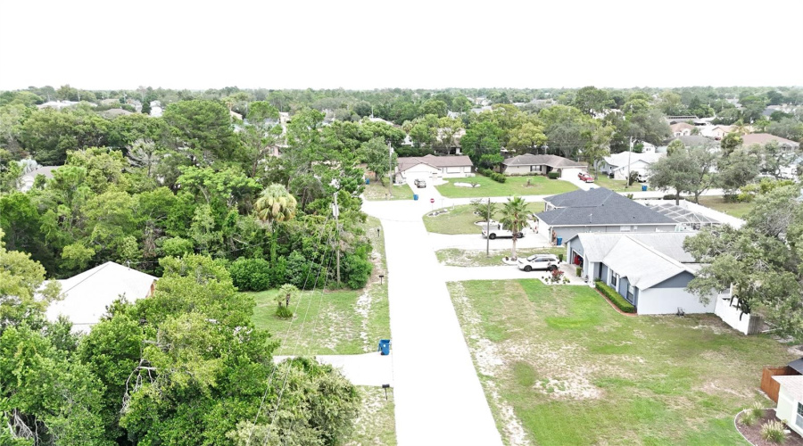Spring Hill, Florida 34608, 3 Bedroom Bedrooms, ,2 Bathroombathrooms,Residential,For Sale,Kenmore,0,Mfrtb8528964