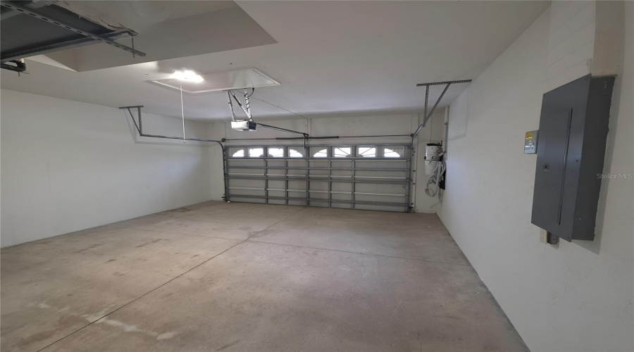 North Port, Florida 34287, 3 Bedroom Bedrooms, ,2 Bathroombathrooms,Residential,For Sale,Laslo,0,Mfrd6147833