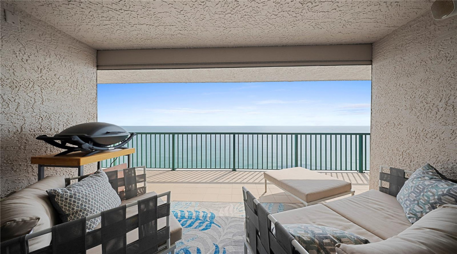 Daytona Beach Shores, Florida 32118, 3 Bedroom Bedrooms, ,3 Bathroombathrooms,Residential,For Sale,Atlantic,0,Mfro6429491