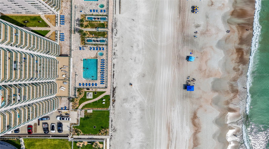 Daytona Beach Shores, Florida 32118, 3 Bedroom Bedrooms, ,3 Bathroombathrooms,Residential,For Sale,Atlantic,0,Mfro6429491