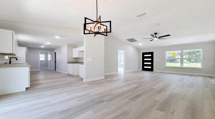 Belleview, Florida 34420, 3 Bedroom Bedrooms, ,2 Bathroombathrooms,Residential,For Sale,102Nd,0,Mfrom729568