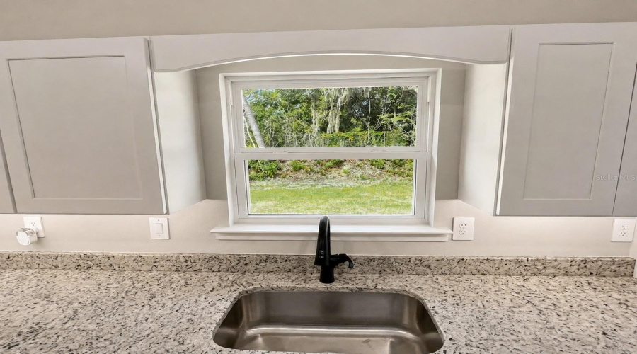 Belleview, Florida 34420, 3 Bedroom Bedrooms, ,2 Bathroombathrooms,Residential,For Sale,102Nd,0,Mfrom729568