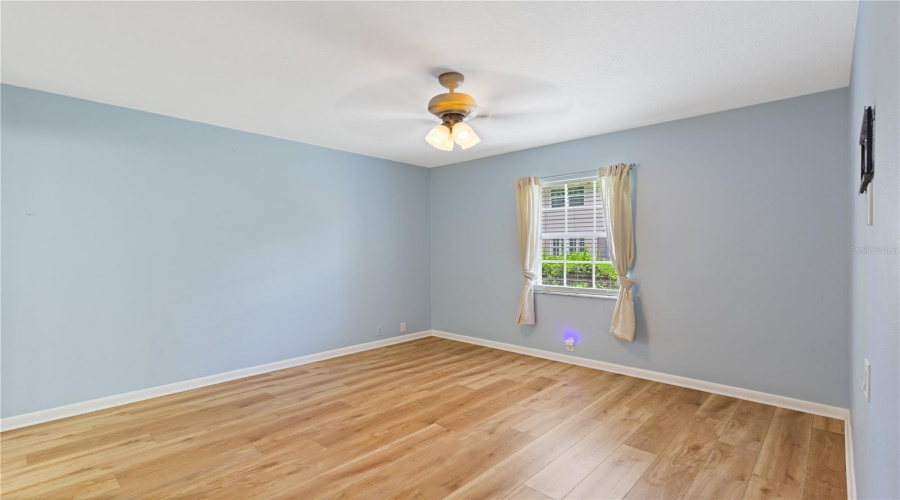 Clearwater, Florida 33764, 2 Bedroom Bedrooms, ,2 Bathroombathrooms,Residential,For Sale,Bay,0,Mfrtb8530131
