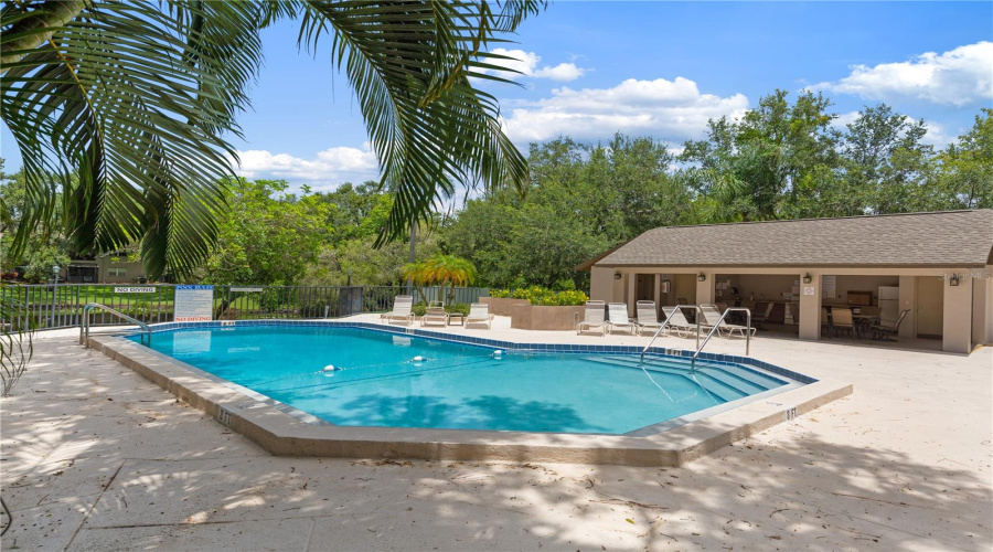 Clearwater, Florida 33764, 2 Bedroom Bedrooms, ,2 Bathroombathrooms,Residential,For Sale,Bay,0,Mfrtb8530131