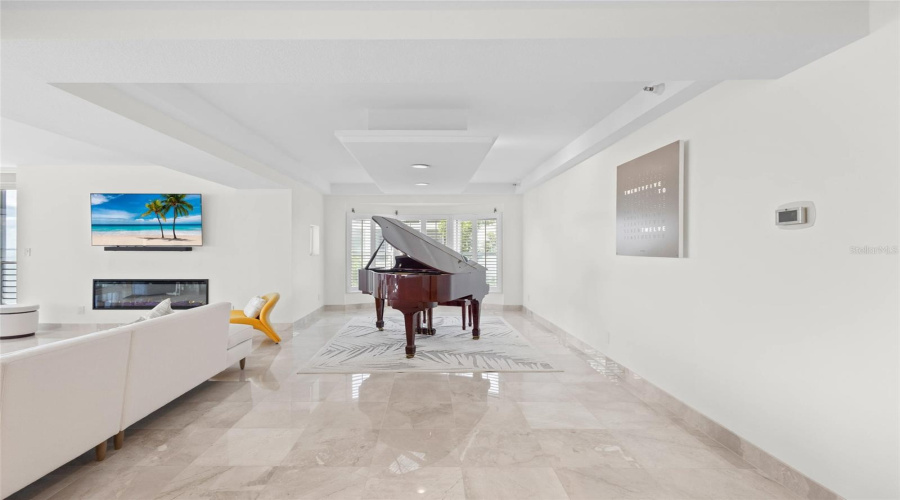 Longboat Key, Florida 34228, 3 Bedroom Bedrooms, ,3 Bathroombathrooms,Residential,For Sale,Harbourside,0,Mfra4697202