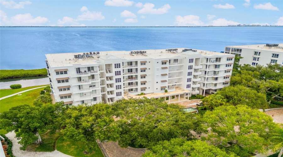 Longboat Key, Florida 34228, 3 Bedroom Bedrooms, ,3 Bathroombathrooms,Residential,For Sale,Harbourside,0,Mfra4697202