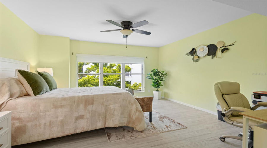 Longboat Key, Florida 34228, 3 Bedroom Bedrooms, ,3 Bathroombathrooms,Residential,For Sale,Harbourside,0,Mfra4697202