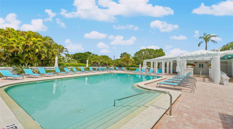 Longboat Key, Florida 34228, 3 Bedroom Bedrooms, ,3 Bathroombathrooms,Residential,For Sale,Harbourside,0,Mfra4697202