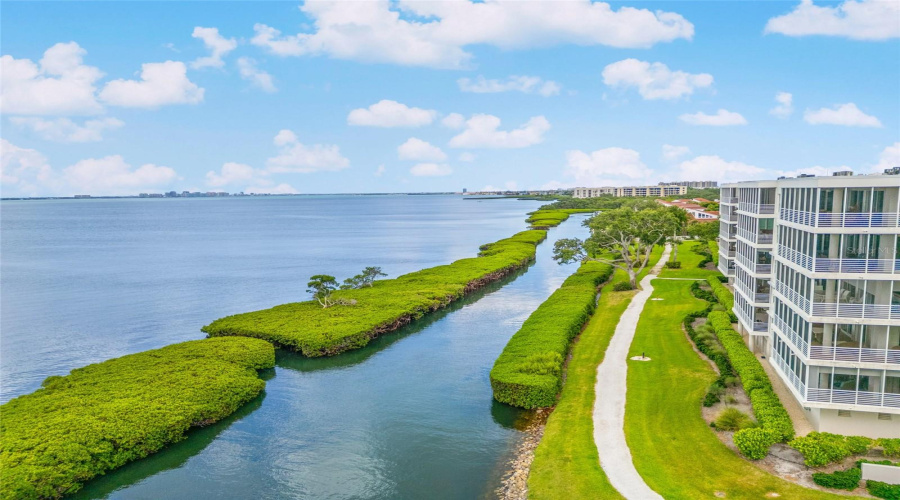 Longboat Key, Florida 34228, 3 Bedroom Bedrooms, ,3 Bathroombathrooms,Residential,For Sale,Harbourside,0,Mfra4697202