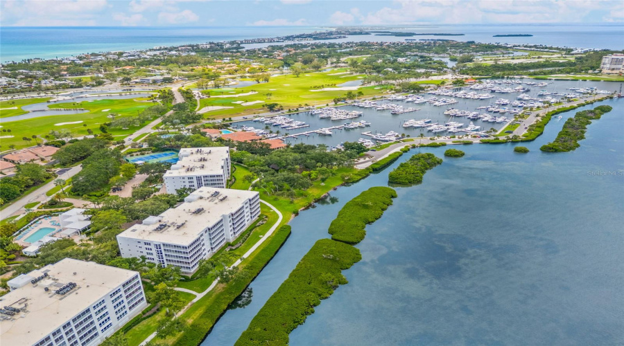 Longboat Key, Florida 34228, 3 Bedroom Bedrooms, ,3 Bathroombathrooms,Residential,For Sale,Harbourside,0,Mfra4697202