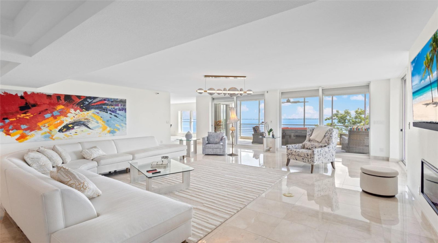 Longboat Key, Florida 34228, 3 Bedroom Bedrooms, ,3 Bathroombathrooms,Residential,For Sale,Harbourside,0,Mfra4697202