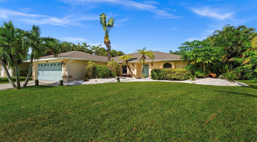 Lots Of Curb Appeal On This Home