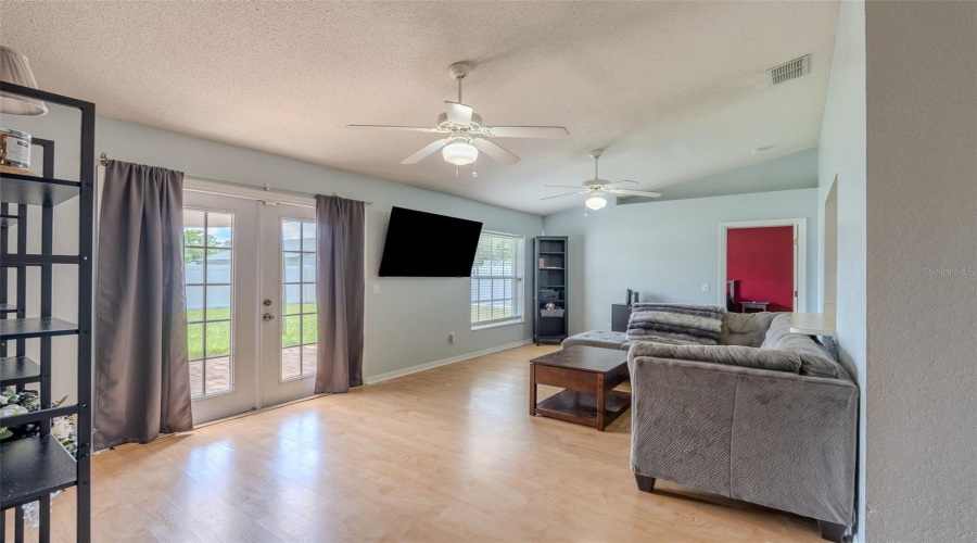 Auburndale, Florida 33823, 3 Bedroom Bedrooms, ,2 Bathroombathrooms,Residential,For Sale,Eagle Point,0,Mfrl4962425