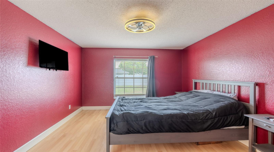 Auburndale, Florida 33823, 3 Bedroom Bedrooms, ,2 Bathroombathrooms,Residential,For Sale,Eagle Point,0,Mfrl4962425