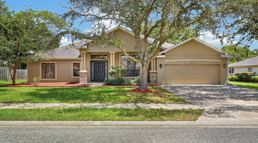 Deland, Florida 32720, 4 Bedroom Bedrooms, ,2 Bathroombathrooms,Residential,For Sale,Clapton,0,Mfrfc320633