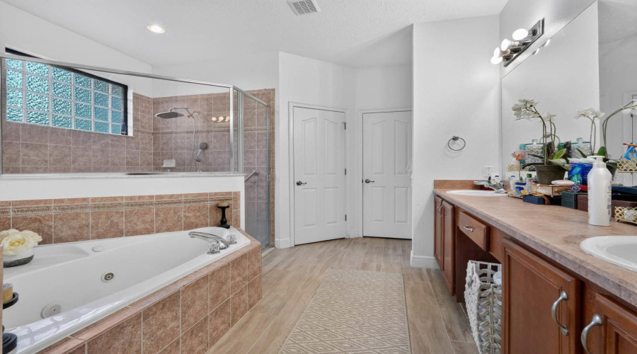 Deland, Florida 32720, 4 Bedroom Bedrooms, ,2 Bathroombathrooms,Residential,For Sale,Clapton,0,Mfrfc320633