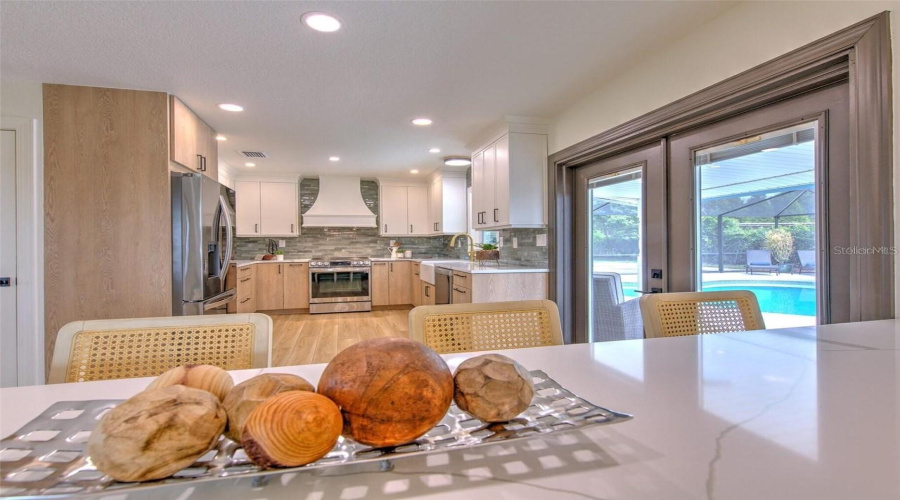 Plant City, Florida 33565, 3 Bedroom Bedrooms, ,3 Bathroombathrooms,Residential,For Sale,Holbrook,0,Mfrtb8527608