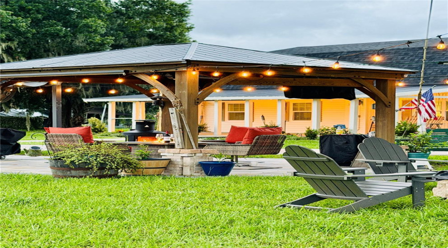 Plant City, Florida 33565, 3 Bedroom Bedrooms, ,3 Bathroombathrooms,Residential,For Sale,Holbrook,0,Mfrtb8527608