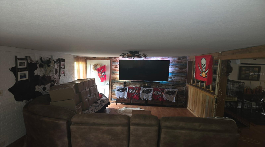 Hudson, Florida 34669, 3 Bedroom Bedrooms, ,2 Bathroombathrooms,Residential,For Sale,Robinhood,0,Mfrtb8433042