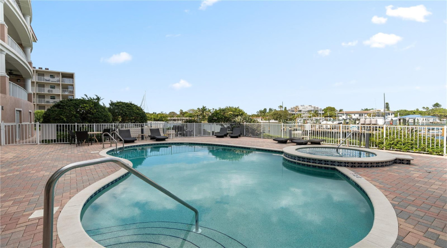 Relax At Stunning Pool On Boca Ciega Bay