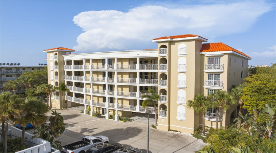 Front Of The Bella Margurite Community