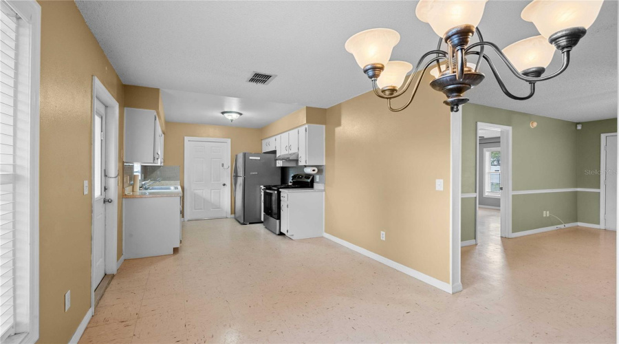 Zephyrhills, Florida 33542, 3 Bedroom Bedrooms, ,2 Bathroombathrooms,Residential,For Sale,Tangerine,0,Mfrtb8523977