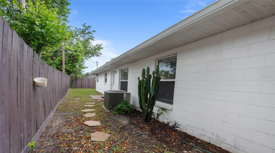 Zephyrhills, Florida 33542, 3 Bedroom Bedrooms, ,2 Bathroombathrooms,Residential,For Sale,Tangerine,0,Mfrtb8523977