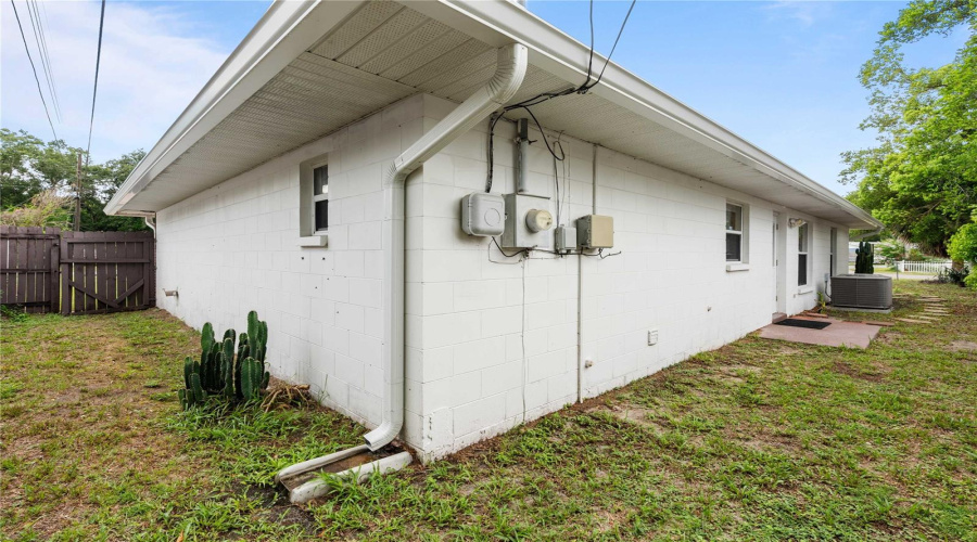Zephyrhills, Florida 33542, 3 Bedroom Bedrooms, ,2 Bathroombathrooms,Residential,For Sale,Tangerine,0,Mfrtb8523977