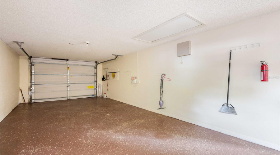 Zephyrhills, Florida 33542, 3 Bedroom Bedrooms, ,2 Bathroombathrooms,Residential,For Sale,Tangerine,0,Mfrtb8523977