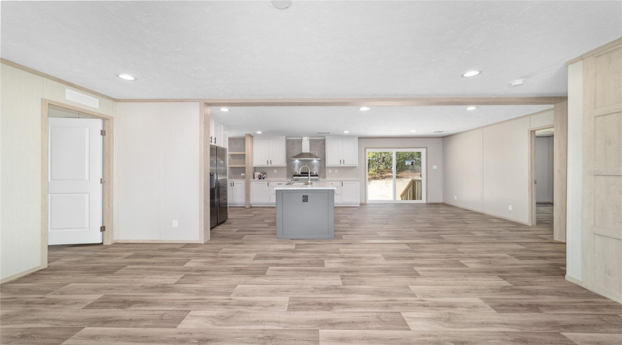 Morriston, Florida 32668, 3 Bedroom Bedrooms, ,2 Bathroombathrooms,Residential,For Sale,21St,0,Mfrgc540951
