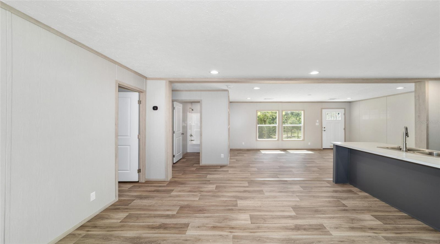 Morriston, Florida 32668, 3 Bedroom Bedrooms, ,2 Bathroombathrooms,Residential,For Sale,21St,0,Mfrgc540951