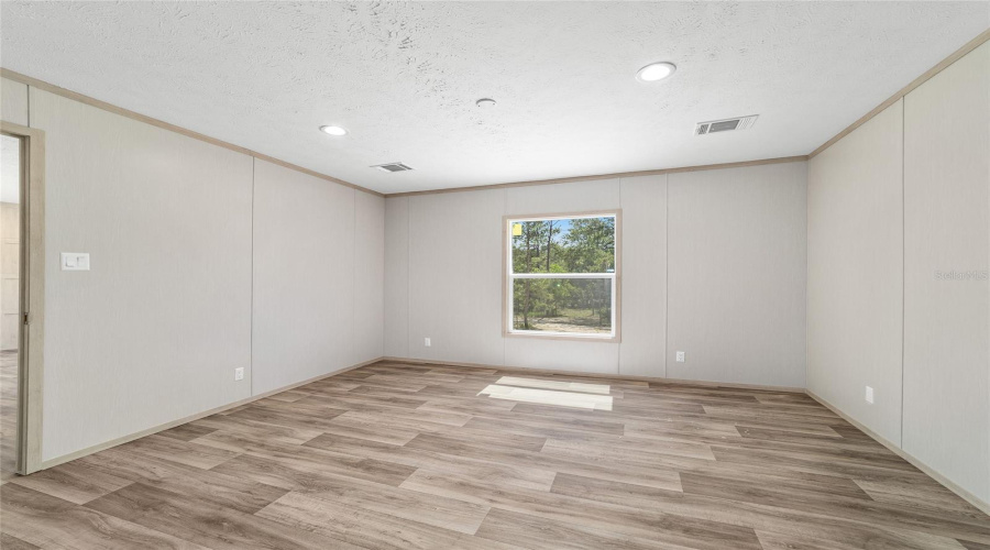 Morriston, Florida 32668, 3 Bedroom Bedrooms, ,2 Bathroombathrooms,Residential,For Sale,21St,0,Mfrgc540951