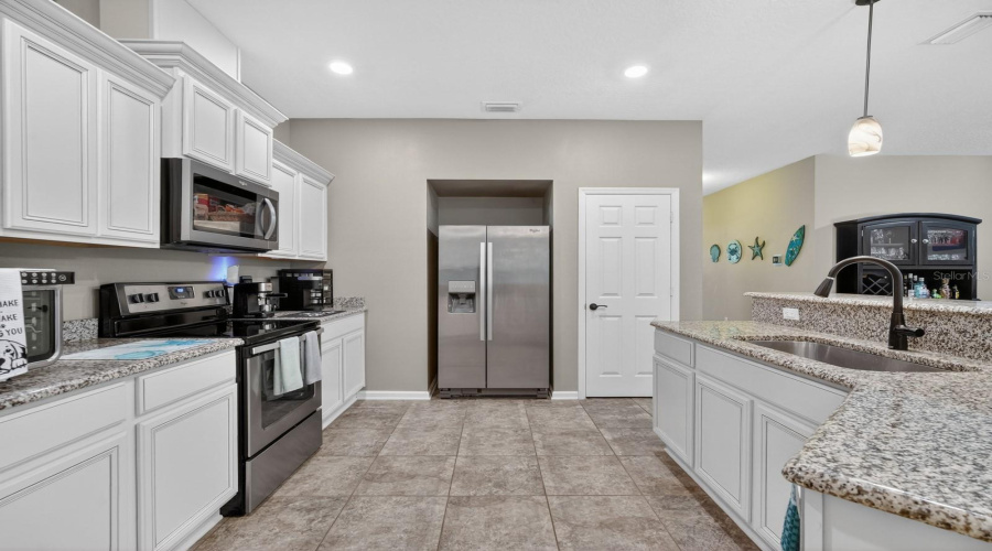 Daytona Beach, Florida 32117, 4 Bedroom Bedrooms, ,2 Bathroombathrooms,Residential,For Sale,Tuscany Chase,0,Mfrfc318291