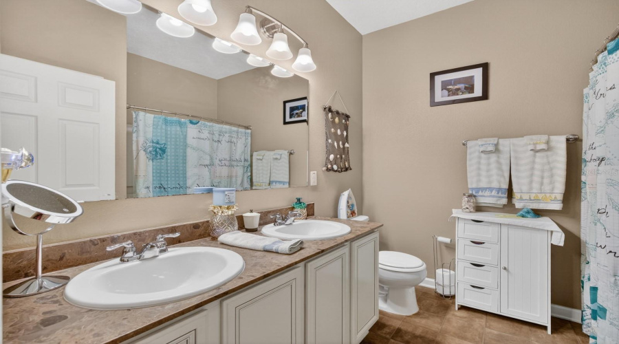 Daytona Beach, Florida 32117, 4 Bedroom Bedrooms, ,2 Bathroombathrooms,Residential,For Sale,Tuscany Chase,0,Mfrfc318291