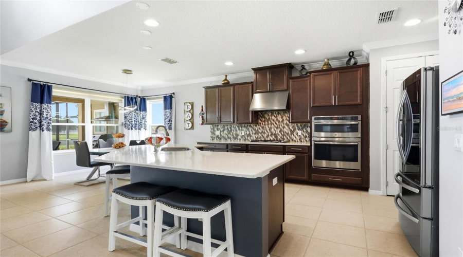 Orlando, Florida 32824, 4 Bedroom Bedrooms, ,3 Bathroombathrooms,Residential,For Sale,Dammar,0,Mfrs5156320