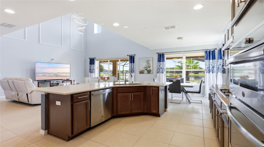 Orlando, Florida 32824, 4 Bedroom Bedrooms, ,3 Bathroombathrooms,Residential,For Sale,Dammar,0,Mfrs5156320