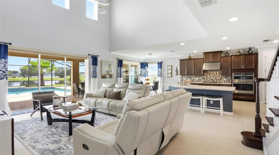 Orlando, Florida 32824, 4 Bedroom Bedrooms, ,3 Bathroombathrooms,Residential,For Sale,Dammar,0,Mfrs5156320