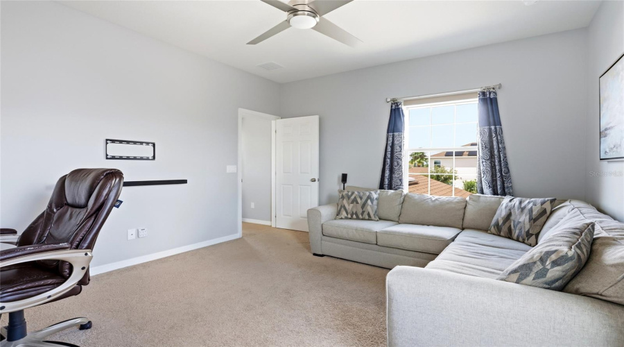 Orlando, Florida 32824, 4 Bedroom Bedrooms, ,3 Bathroombathrooms,Residential,For Sale,Dammar,0,Mfrs5156320