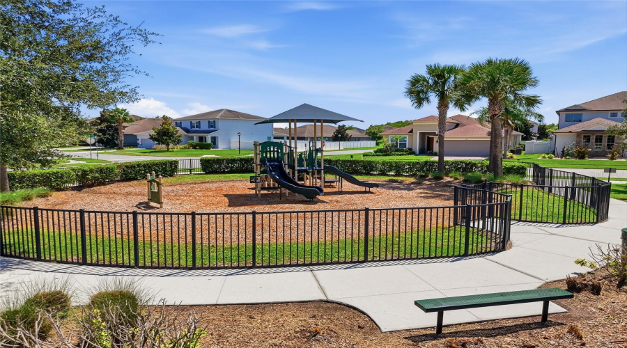 Orlando, Florida 32824, 4 Bedroom Bedrooms, ,3 Bathroombathrooms,Residential,For Sale,Dammar,0,Mfrs5156320