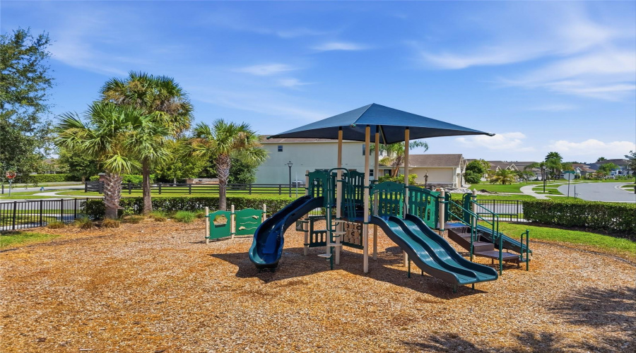 Orlando, Florida 32824, 4 Bedroom Bedrooms, ,3 Bathroombathrooms,Residential,For Sale,Dammar,0,Mfrs5156320
