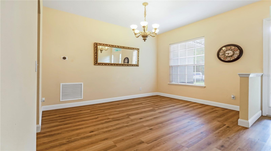 Deland, Florida 32724, 3 Bedroom Bedrooms, ,2 Bathroombathrooms,Residential,For Sale,Taylor,0,Mfrv4950035