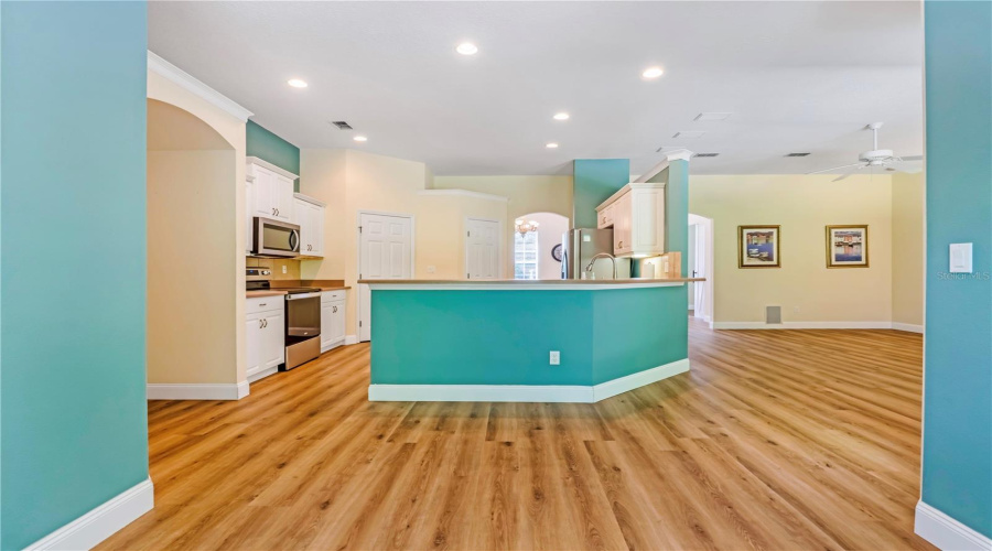 Deland, Florida 32724, 3 Bedroom Bedrooms, ,2 Bathroombathrooms,Residential,For Sale,Taylor,0,Mfrv4950035