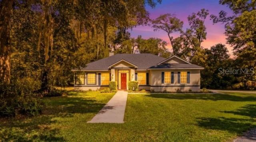 Deland, Florida 32724, 3 Bedroom Bedrooms, ,2 Bathroombathrooms,Residential,For Sale,Taylor,0,Mfrv4950035