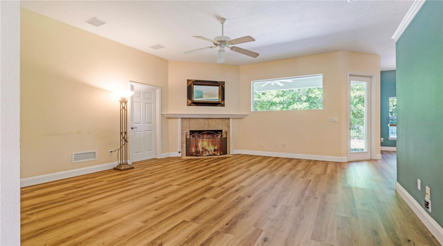 Deland, Florida 32724, 3 Bedroom Bedrooms, ,2 Bathroombathrooms,Residential,For Sale,Taylor,0,Mfrv4950035