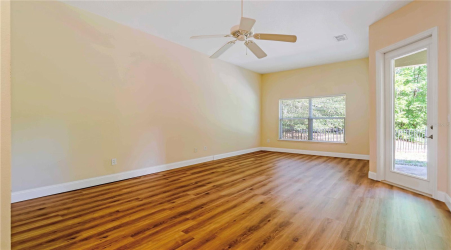 Deland, Florida 32724, 3 Bedroom Bedrooms, ,2 Bathroombathrooms,Residential,For Sale,Taylor,0,Mfrv4950035