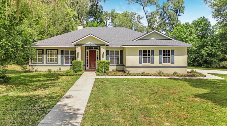 Deland, Florida 32724, 3 Bedroom Bedrooms, ,2 Bathroombathrooms,Residential,For Sale,Taylor,0,Mfrv4950035