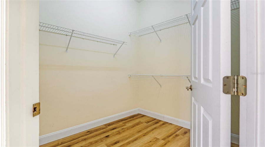 Deland, Florida 32724, 3 Bedroom Bedrooms, ,2 Bathroombathrooms,Residential,For Sale,Taylor,0,Mfrv4950035