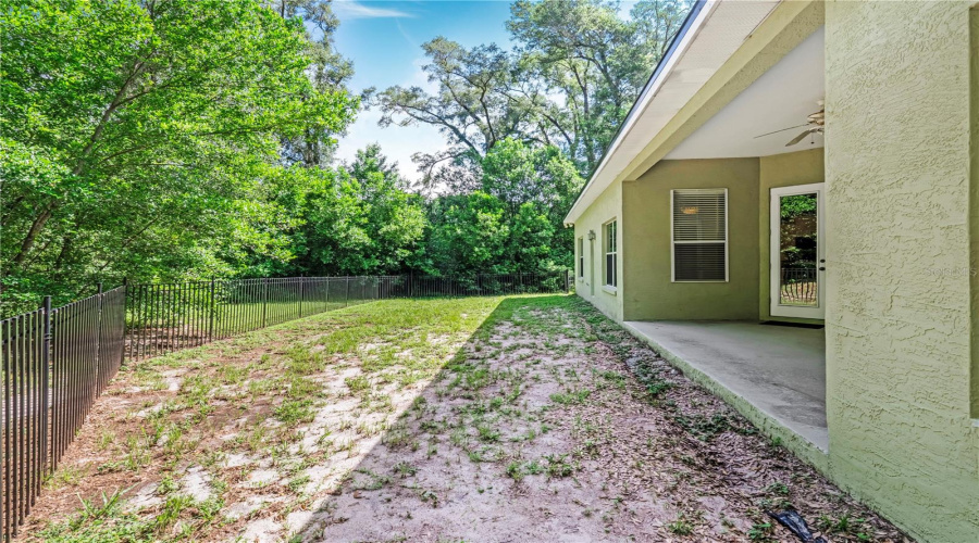 Deland, Florida 32724, 3 Bedroom Bedrooms, ,2 Bathroombathrooms,Residential,For Sale,Taylor,0,Mfrv4950035