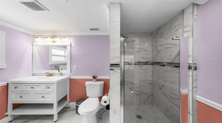 Tampa, Florida 33604, 3 Bedroom Bedrooms, ,2 Bathroombathrooms,Residential,For Sale,40Th,0,Mfrtb8542866