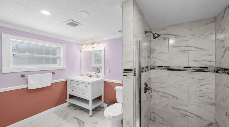Tampa, Florida 33604, 3 Bedroom Bedrooms, ,2 Bathroombathrooms,Residential,For Sale,40Th,0,Mfrtb8542866